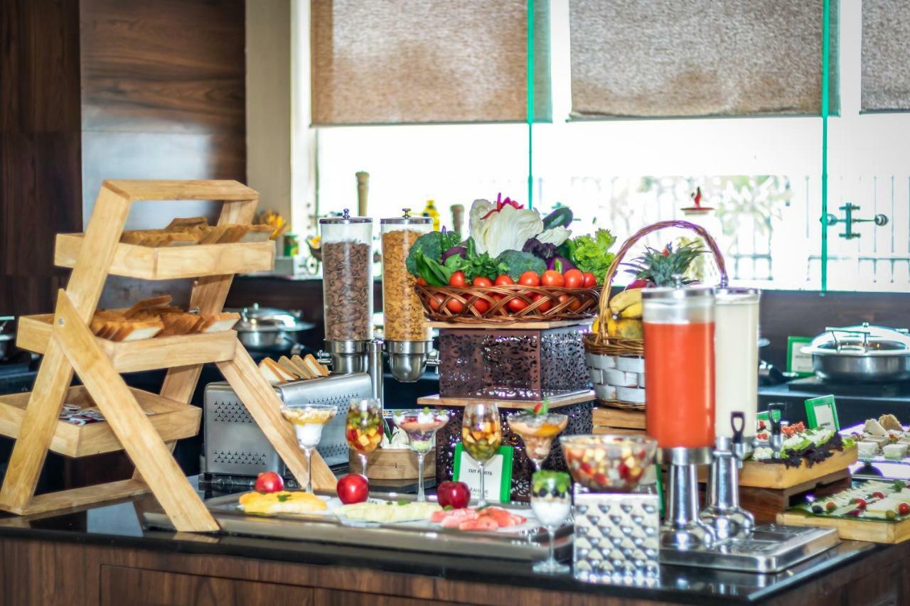 Golden Suites Gurgaon Inde Hotels Bagian luar foto