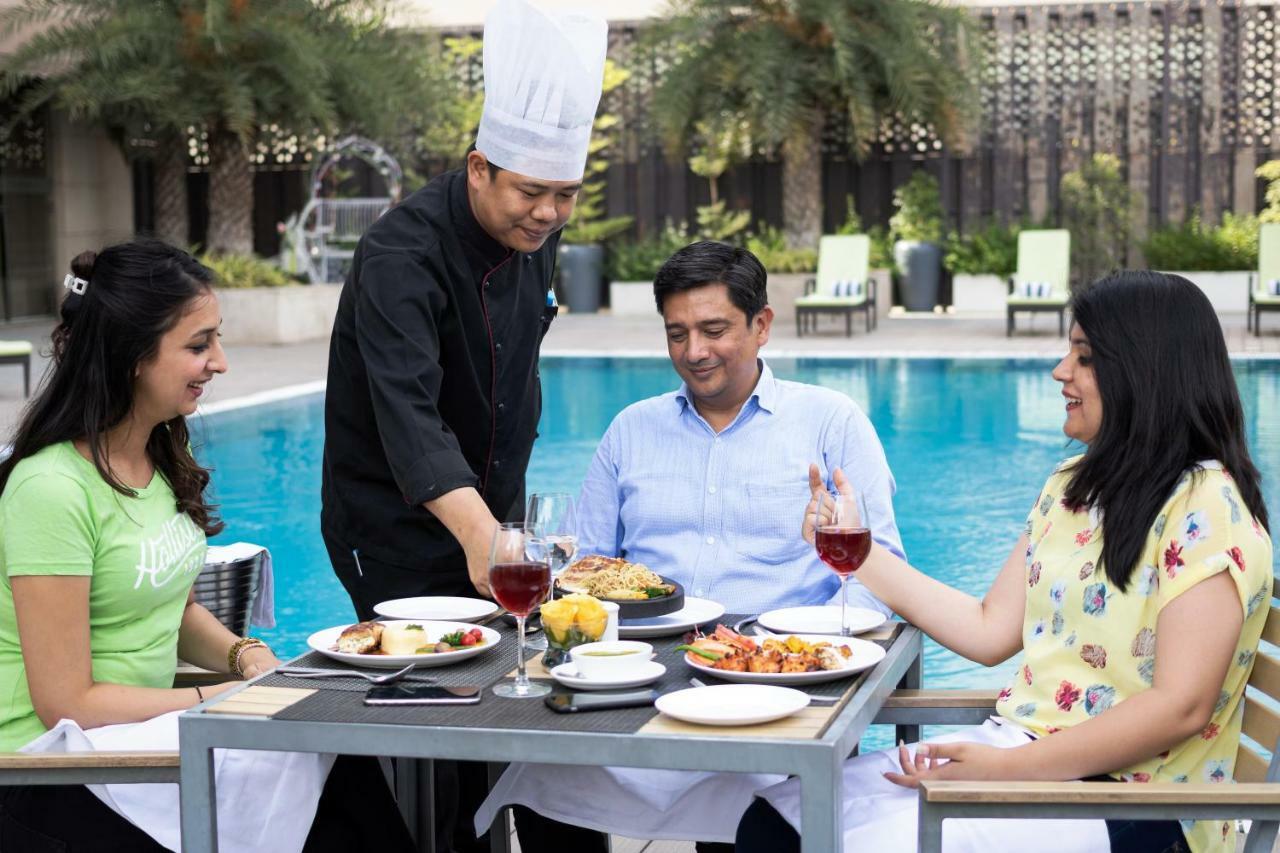 Golden Suites Gurgaon Inde Hotels Bagian luar foto