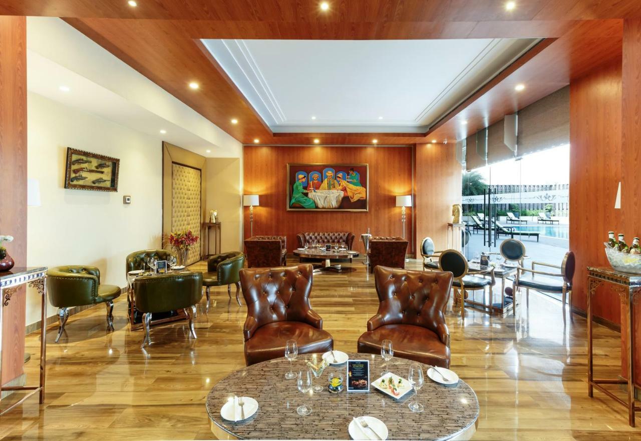 Golden Suites Gurgaon Inde Hotels Bagian luar foto