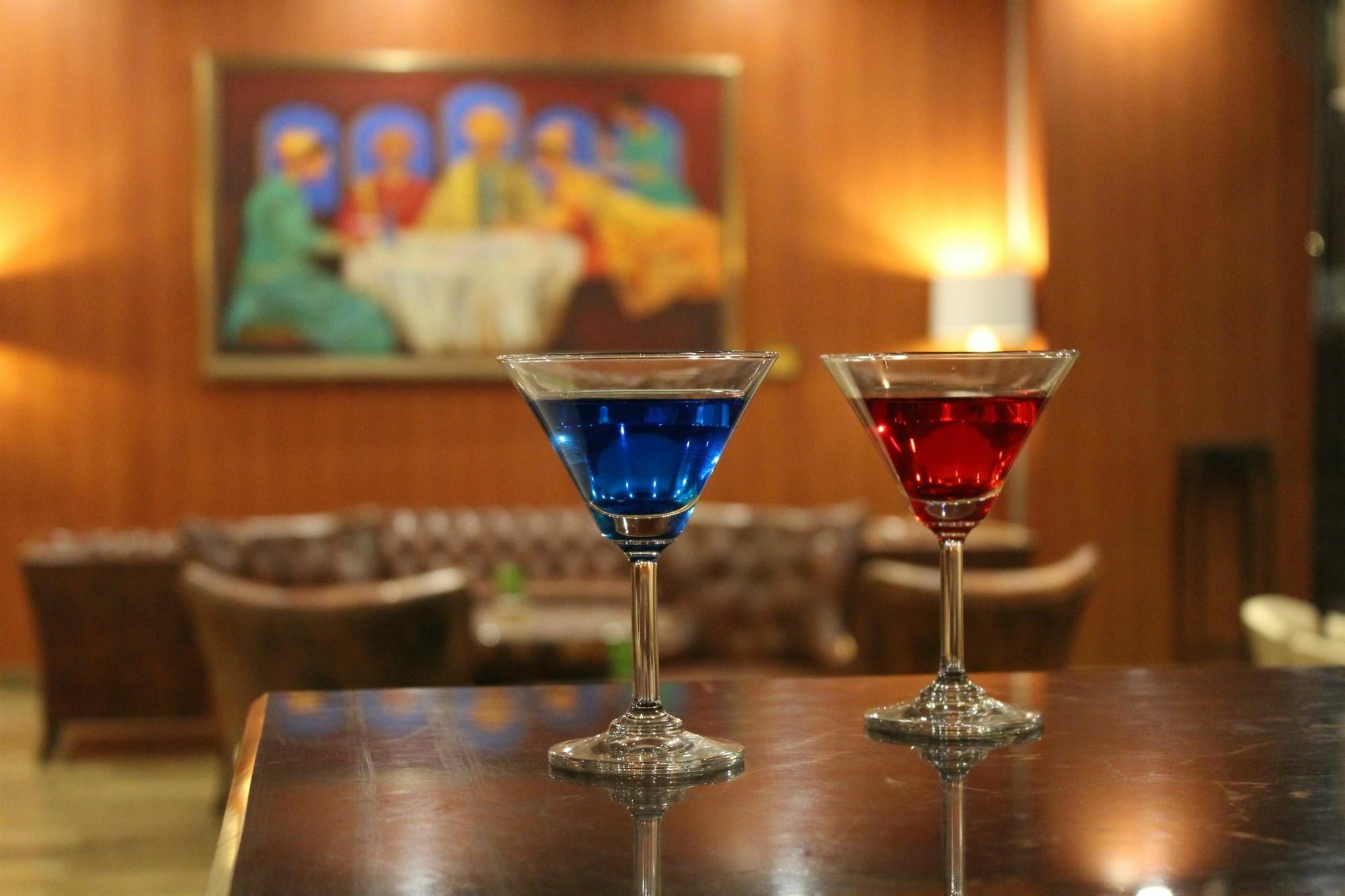 Golden Suites Gurgaon Inde Hotels Bagian luar foto