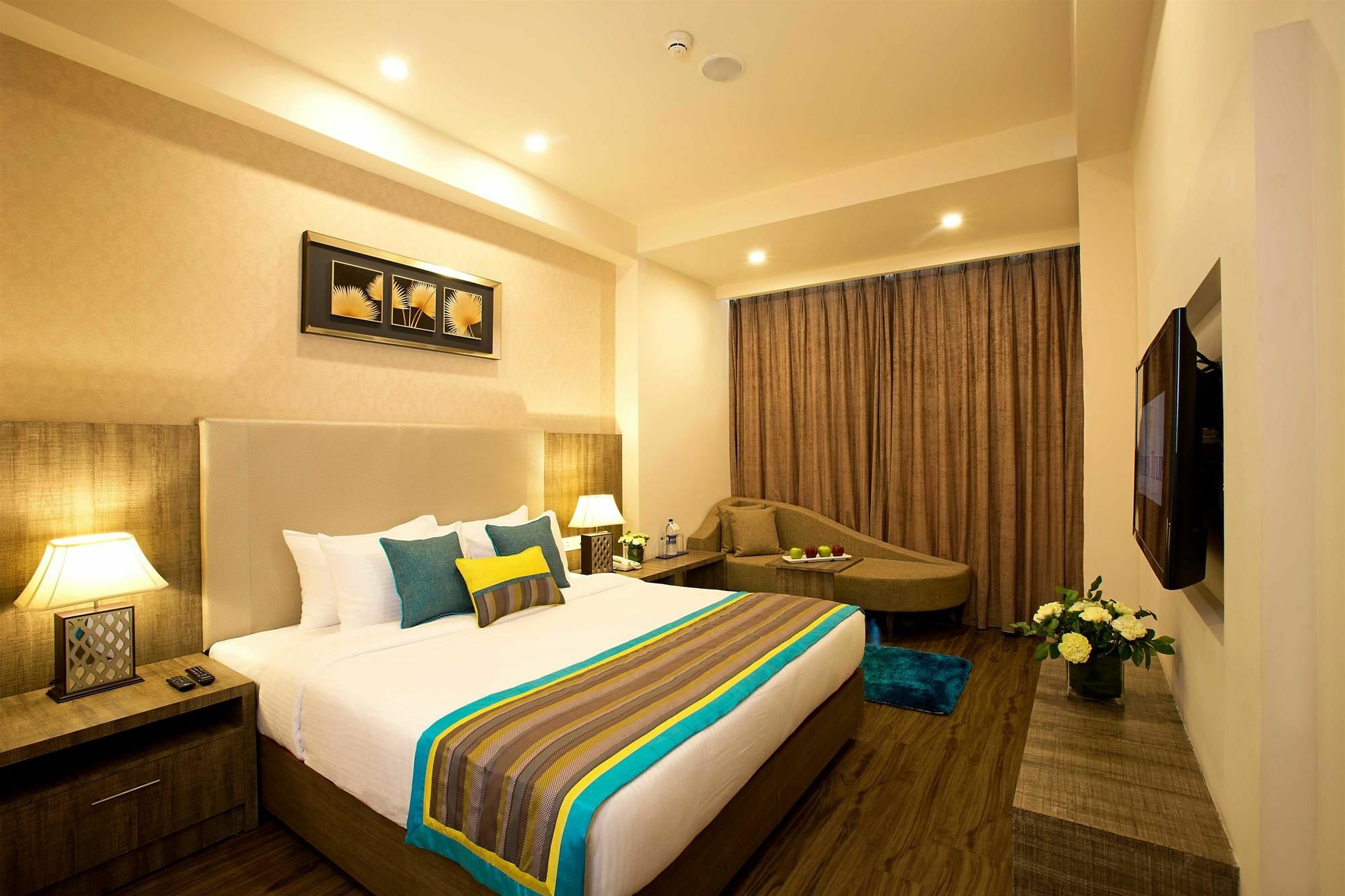 Golden Suites Gurgaon Inde Hotels Bagian luar foto